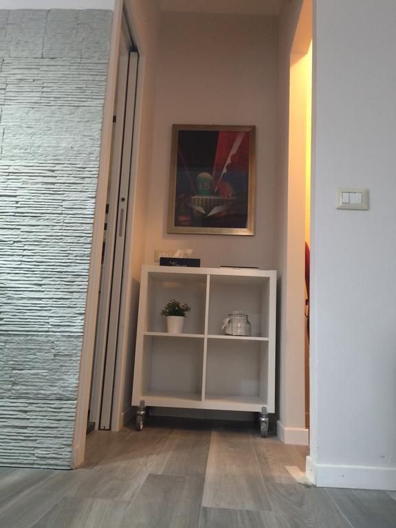 Kibilu - Via Confalonieri - Stazione Garibaldi - Zona Isola Milano Phòng bức ảnh