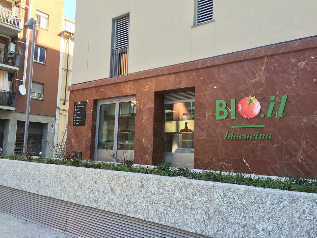 Kibilu - Via Confalonieri - Stazione Garibaldi - Zona Isola Milano Phòng bức ảnh