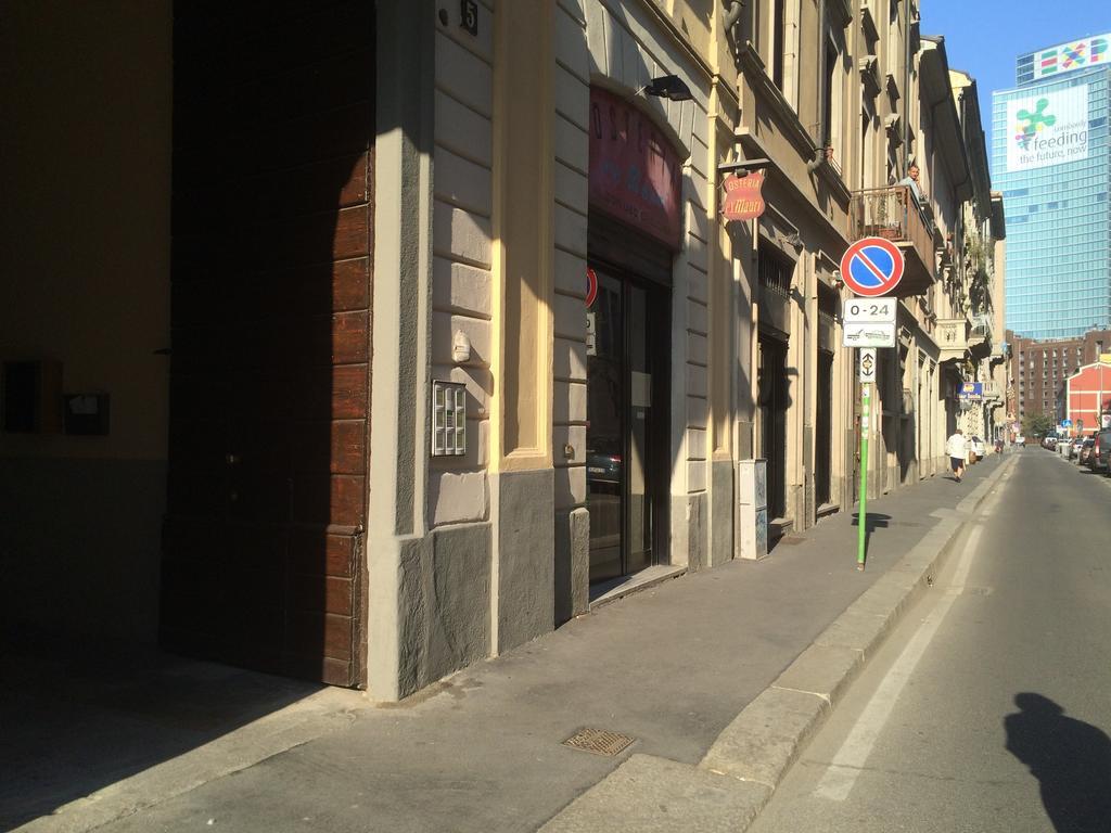 Kibilu - Via Confalonieri - Stazione Garibaldi - Zona Isola Milano Phòng bức ảnh