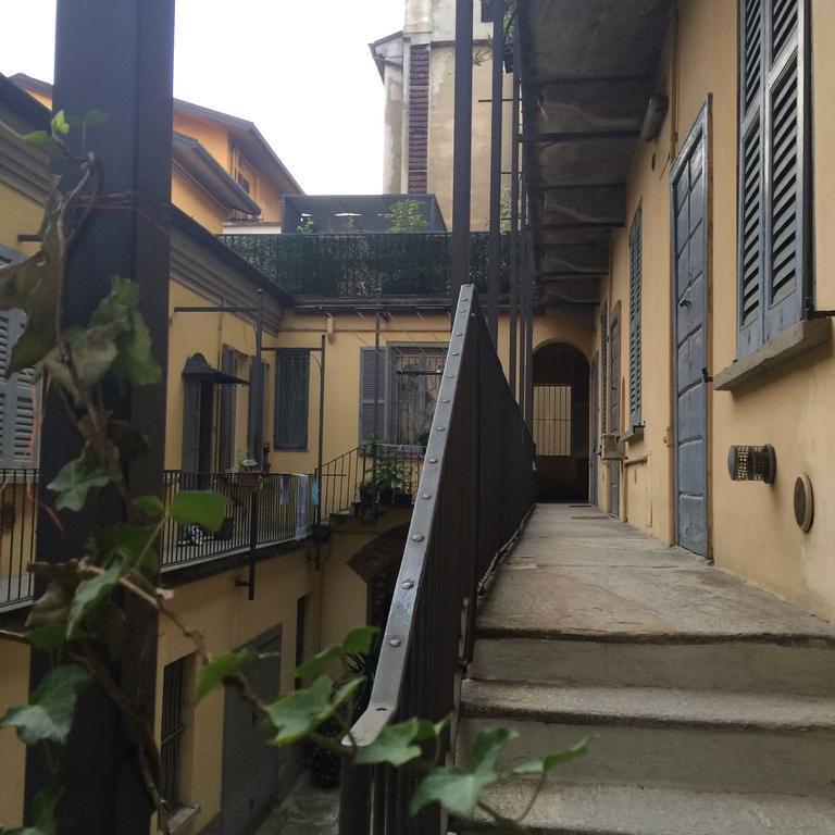 Kibilu - Via Confalonieri - Stazione Garibaldi - Zona Isola Milano Phòng bức ảnh